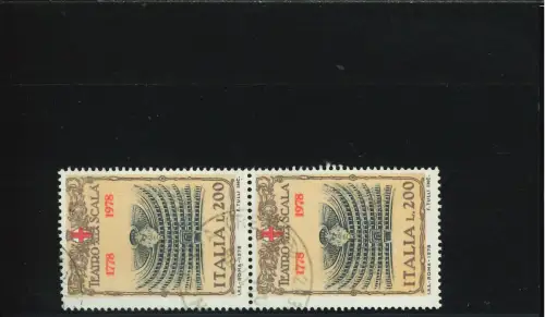 LA SCALA 200 L. DOPPELTES ROTES PAAR