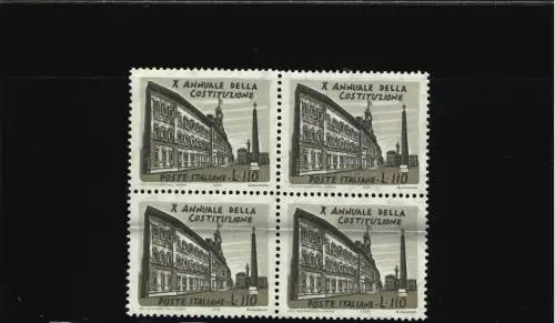 ZUSAMMENSETZUNG 110 L. GROSSER FARBSTREIFEN IN EINEM VIERTEL