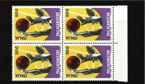 BASKETBALL GROSSER WEISSER BALL IN EINEM VIERTEL