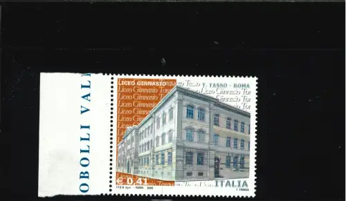 GYMNASIUM GEDREHT DOPPELTE SCHRIFT