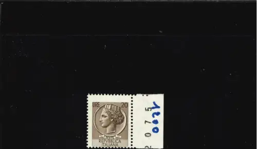 SIRACUSANA 20 L. STARK VERSCHOBENE ZAHNUNG