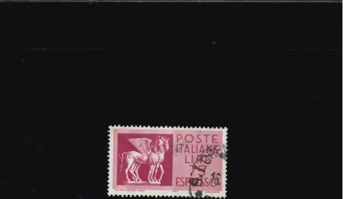 FLÜGELPFERDE 75 L. PUNKTKRONE UM DEN SCHWANZ POS 27.