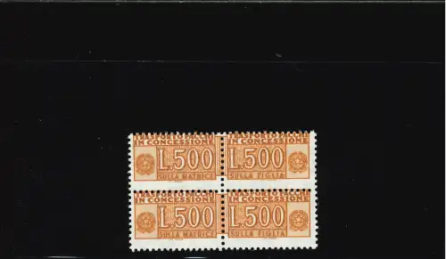 KONZESSION 500 L. STARK VERSCHOBENES ZAHNPAAR