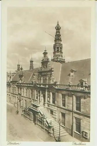 Leiden v. 1918   Stadhuis  (24665)