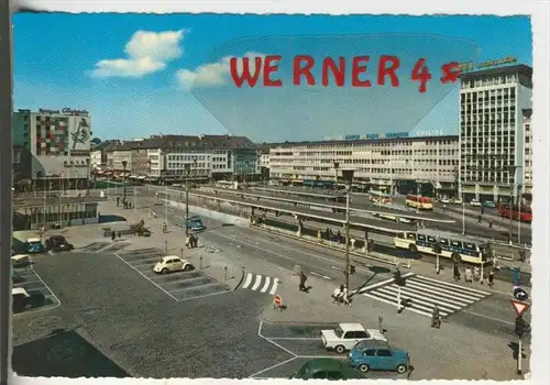 Mönchengladbach v. 1969  Bahnhofsvorplatz mit Geschäfte  (34514)