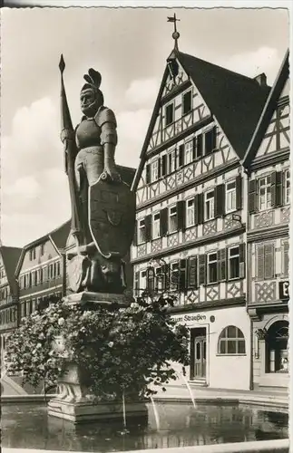 Bad Mergentheim v. 1961  Milchingsbrunnen mit Hotel zum Straußen  (41398)