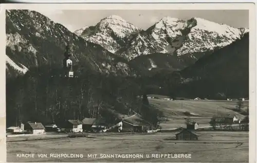 Ruhpolding v. 1939  Dorf mit Kirche von Ruhpolding mit Sonntagshorn  (44217)