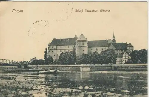 Torgau v. 1916  Schloß Hartenfels mit Lastkahn auf der Elbe  (44588)