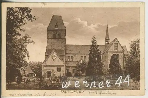 Ratzeburg v. 1925  Der Dom mit Friedhof  (21378)
