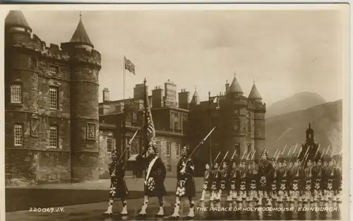 Edinburgh v. 1936  The Palace op Holyroodhouse  (53179)