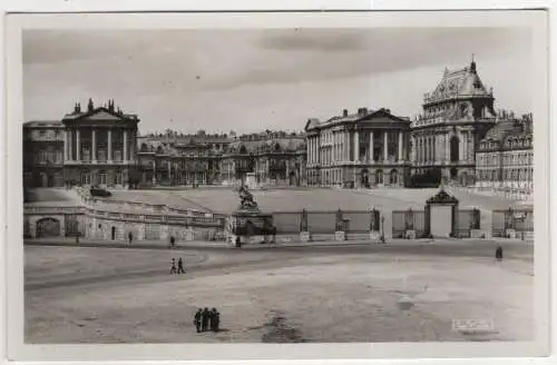 [Ansichtskarte] FRANCE -  Versailles - Facade du Palais. 