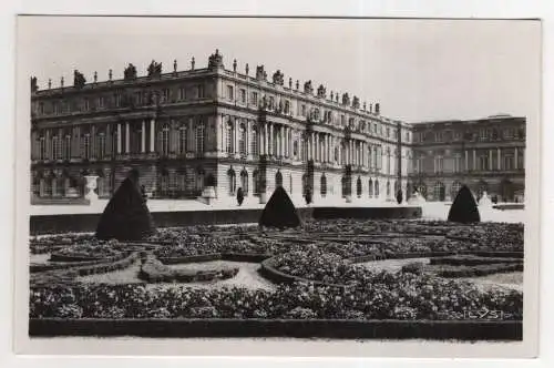 [Ansichtskarte] FRANCE -  Versailles - Fassade sur le Parc - Les Parterres. 