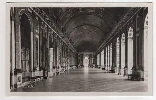 [Ansichtskarte] FRANCE -  Versailles - Le Palais -  La Galerie des Glaces. 