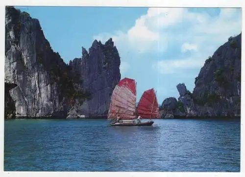 [Ansichtskarte] VIETNAM - Ha Long Bay - On the Halong Bay. 