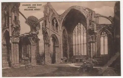 [Ansichtskarte] SCOTLAND - Melrose Abbey - Chancel and East Window. 