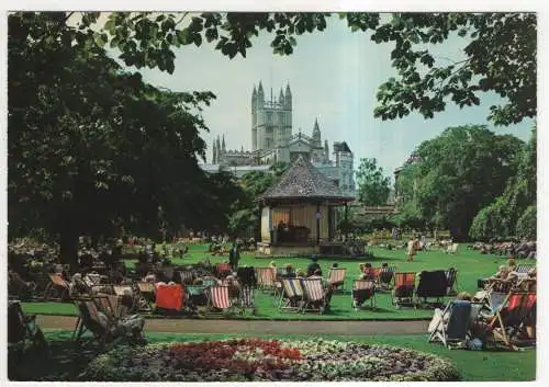 [Ansichtskarte] ENGLAND - Bath - The Parade Gardens and the Abbey. 