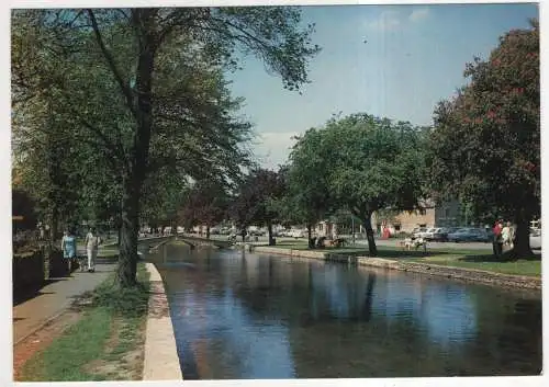 [Ansichtskarte] ENGLAND - Burton-on-the-Water - The River Windrush. 