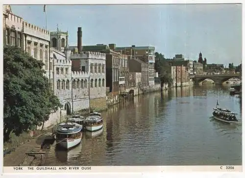 [Ansichtskarte] ENGLAND - York - The Guildhall and River Ouse. 