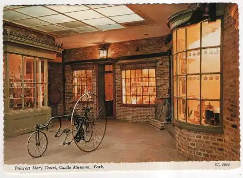 [Ansichtskarte] ENGLAND - York - Castle Museum - Princess Mary Court. 