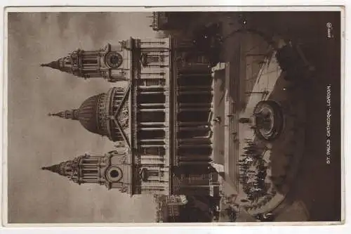 [Ansichtskarte] ENGLAND - London - St  Pauls Cathedral. 