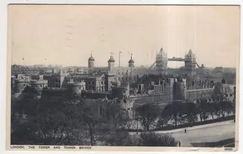 [Ansichtskarte] ENGLAND - London - The Tower & Tower Bridge. 