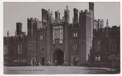 [Ansichtskarte] ENGLAND - London - Hampton Court Palace - West Front. 