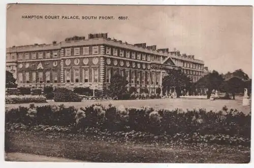 [Ansichtskarte] ENGLAND - London - Hampton Court Palace -South Front. 