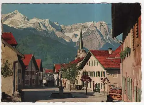 [Ansichtskarte] GERMANY - Garmisch-Partenkirchen - Floriansplatz. 