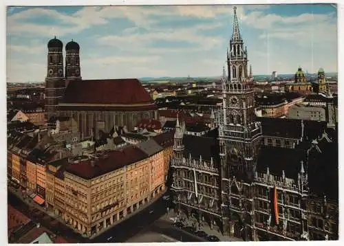 [Ansichtskarte] GERMANY - München - Rathaus und Frauenkirche. 