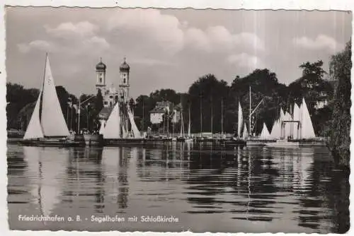 [Ansichtskarte] GERMANY - Friedrichshafen a. B. - Segelhafen mit Schloßkirche. 