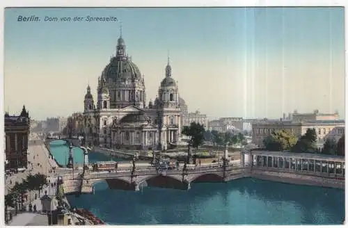 [Ansichtskarte] GERMANY - Berlin - Dom von der Spreeseite. 