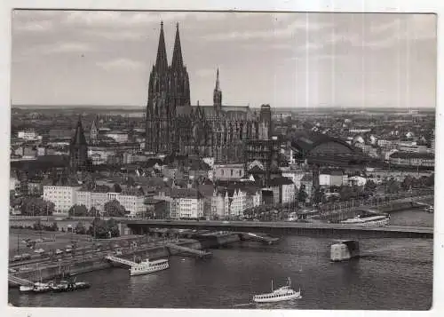 [Ansichtskarte] GERMANY - Köln am Rhein - Blick auf die Altstadt mit Dom und Deutzer Brücke. 