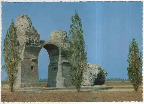 [Ansichtskarte] AUSTRIA -  Carnuntum - Heidentor. 