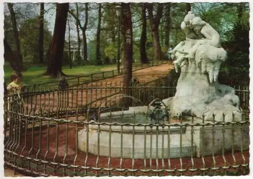 [Ansichtskarte] GERMANY - Düsseldorf - Märchenbrunnen. 