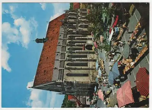 [Ansichtskarte] GERMANY - Schwäbisch Gmünd - Heilig-Kreuz-Münster - Südwestansicht mit Wochenmarkt. 