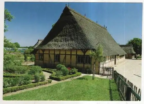 [Ansichtskarte] GERMANY - Freilichtmuseum am Kiekeberg - Kreismuseum des Landkreises Harburg - Kalkenstorfer Bauernhaus mit Bauerngarten. 