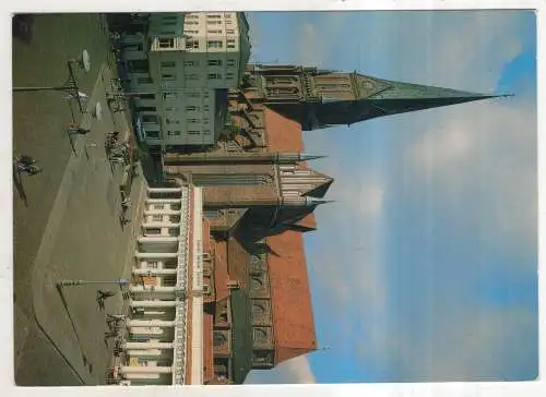 [Ansichtskarte] GERMANY  - Schwerin - Dom und Markt. 