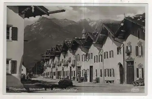 [Ansichtskarte] GERMANY - Mittenwald - Untermarkt mit Karwendelgebirge. 