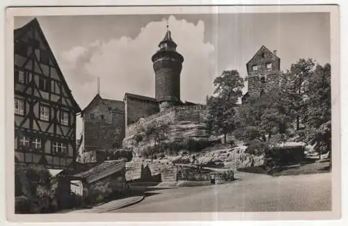 [Ansichtskarte] GERMANY - Nürnberg - Am Ölberg - Burgaufgang. 