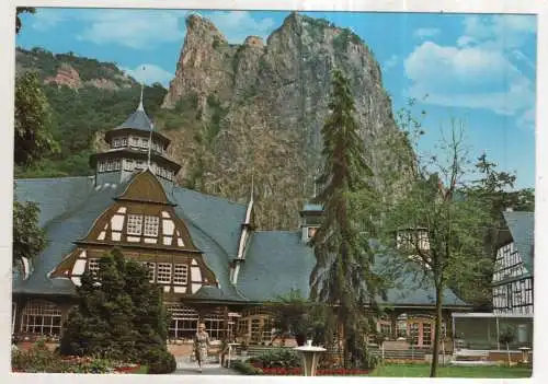 [Ansichtskarte] GERMANY - Bad Münster am Stein - Ebernburg - Bäderhaus mit dem Rheingrafenstein. 