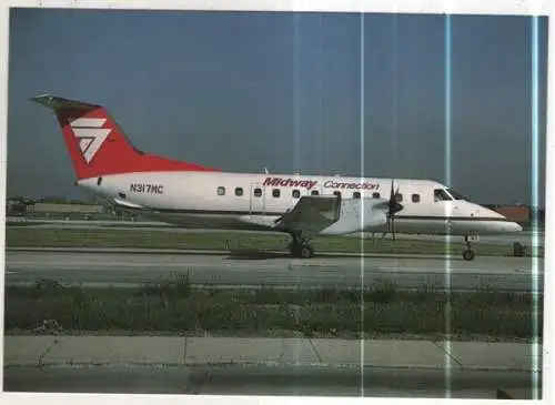 [Ansichtskarte] AIRPLANE / FLUGZEUG - Midway Connection - Embraer 120RT Brasilia. 