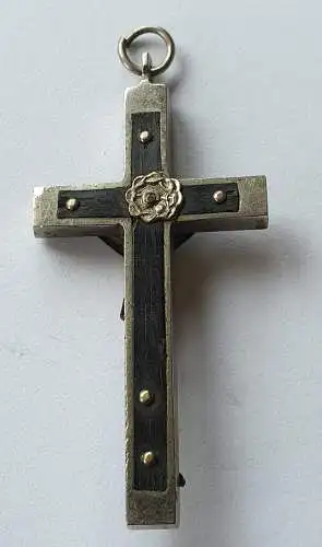 Großer, antiker Kreuz Anhänger - mit Jesus