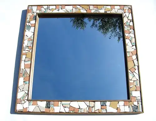 Spiegel in Holz und Mosaik, 44x44cm