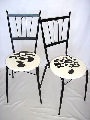 1 Paar Vintage Stühle aus Eisen und Holz, von Hand dekoriert, 45x45x80cm
