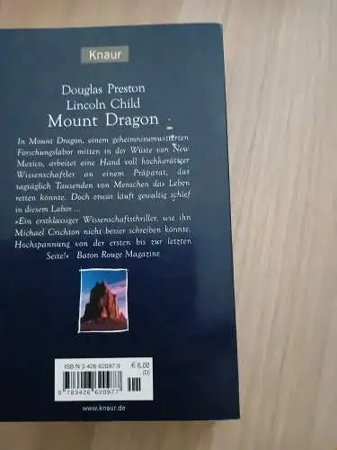 Preston, Douglas
Child, Lincoln: Mount Dragon. 