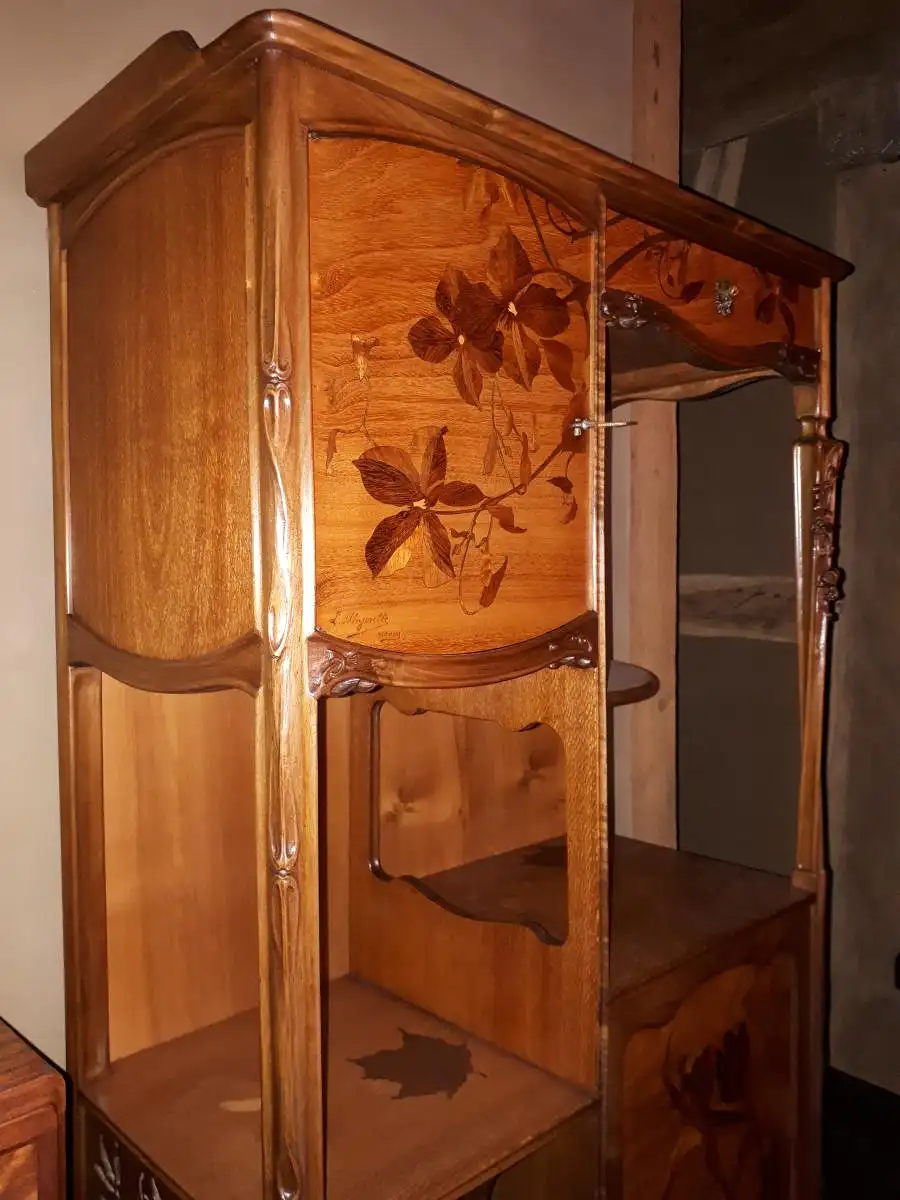 Art Nouveau Majorelle Cabinet 1
