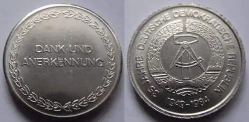 DDR Medaille 35 Jahre DDR 1949 – 1984 „Dank und Anerkennung”