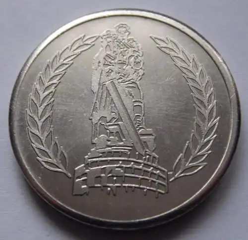 DDR Medaille 40. Jahrestag der Befreiung des deutschen Volkes vom Faschismus 1945 – 1985