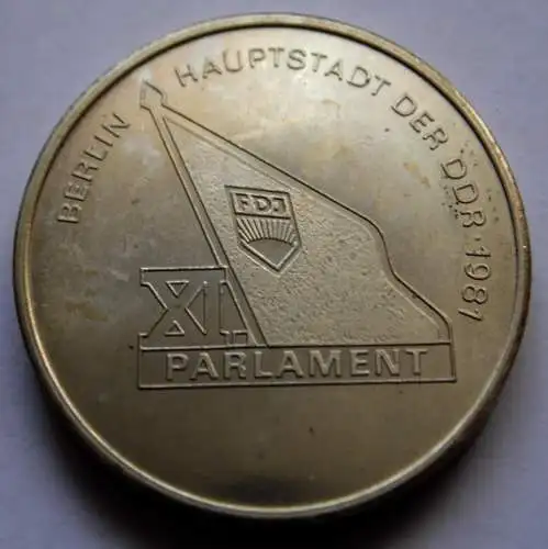 DDR Medaille FDJ XI. Parlament