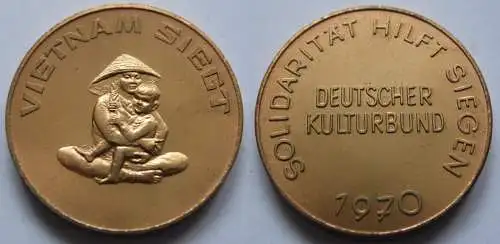 DDR Medaille Vietnam Siegt 1970